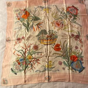 Vintage Gucci | Silk Floral IKEBANA BONSAI Scarf  ACCORNERO